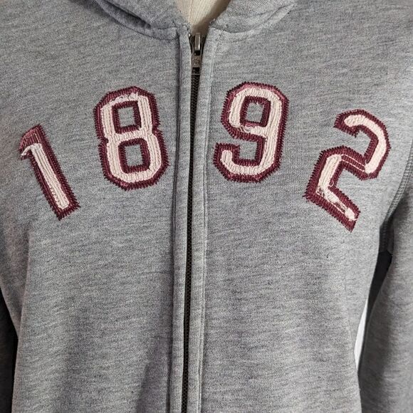 Abercrombie & Fitch Gray Half Zip Hoodie - Picture 4 of 8